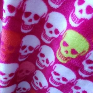 Betsey Johnson Accessories - Betsey Johnson skull throw blanket Betsey Johnson Accessories - Betsey Johnson skull throw blanket